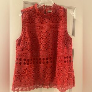 Lined lace top is in perfect condition. It’s a beautiful rust color.